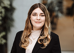 Dania Blum - HiSolutions AG